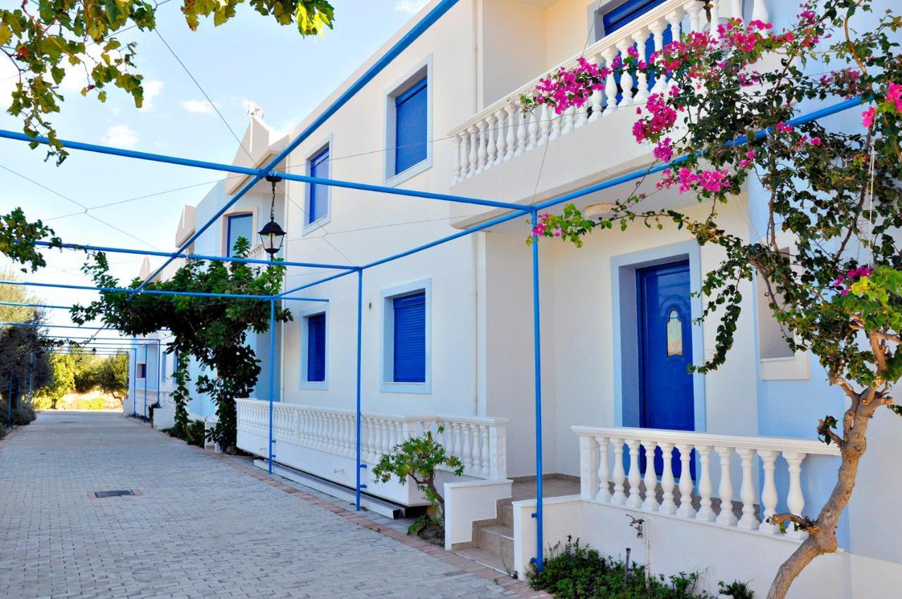 Rita Mare Seafront Villas Heated Pools Gennadi Exterior foto